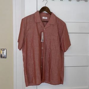Medium Uniqlo Never Worn Men’s Short-Sleeved Button Down.